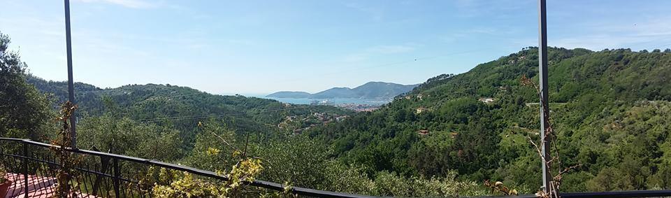 Вилла Agriturismo Oliva Azzurra Valeriano Lunense Экстерьер фото
